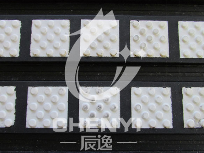 滚筒包胶