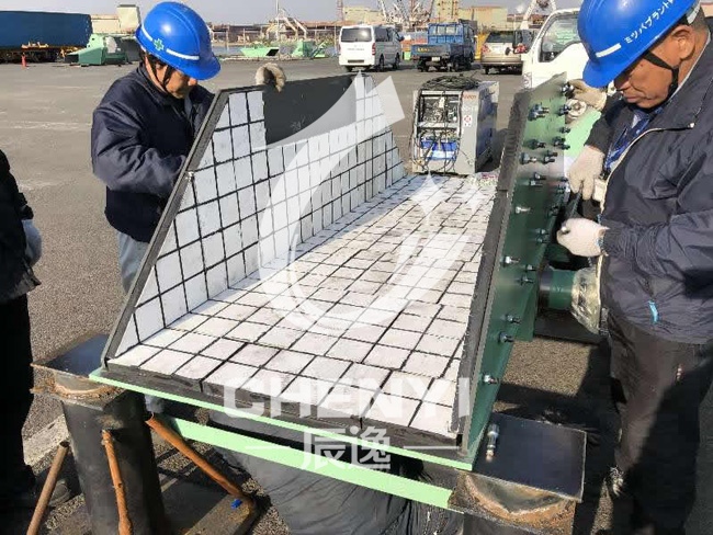 橡胶陶瓷复合衬板